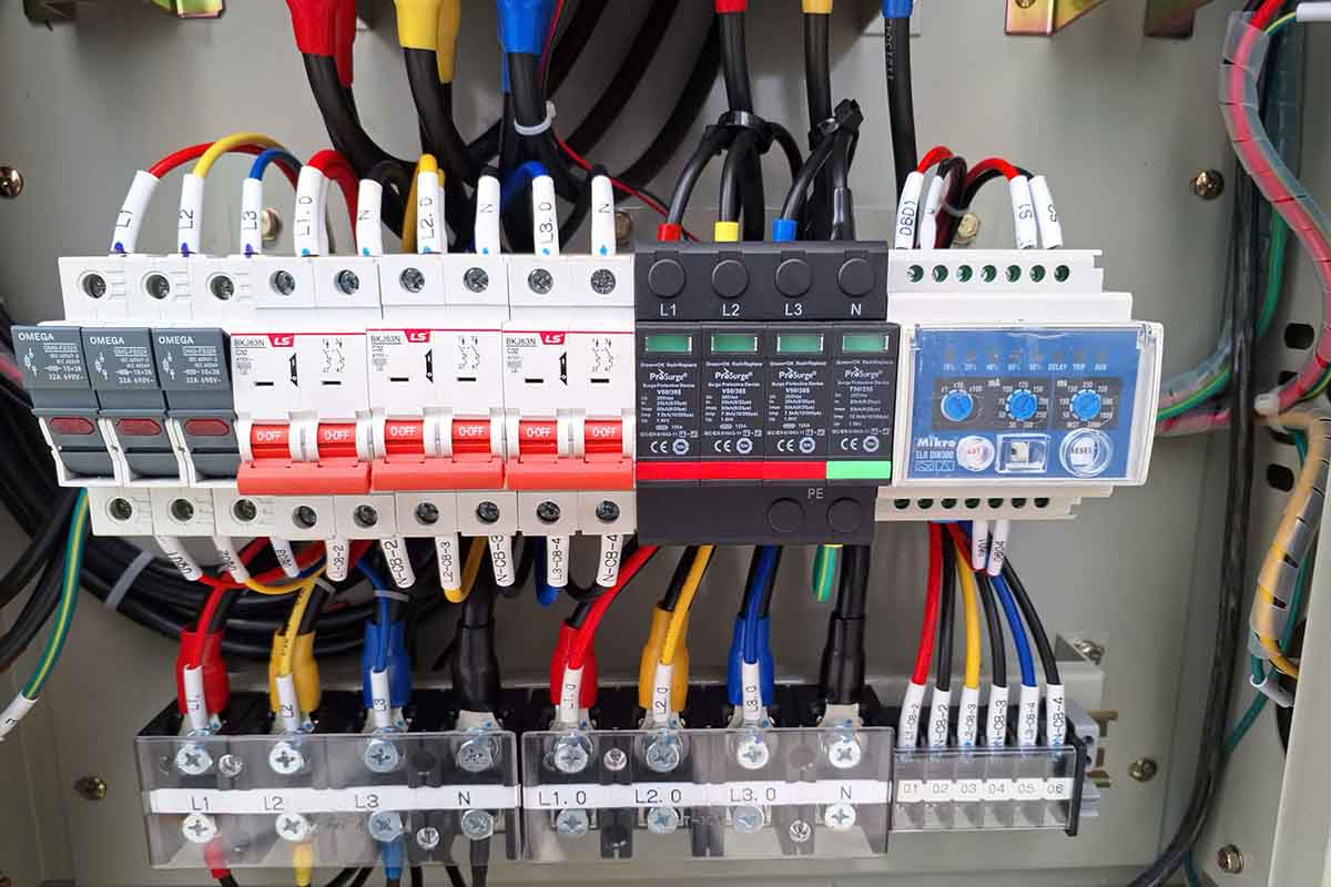 Thiết Bị Thoát Sét Cho Nguồn